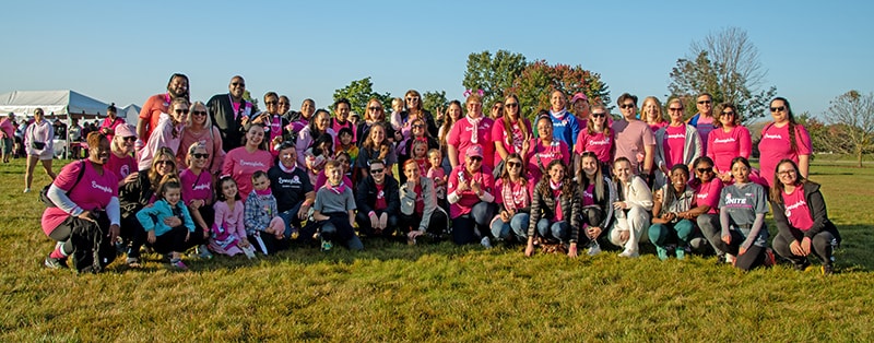 El equipo Swagelok en la Marcha Susan G. Komen 'More than Pink' (Más que Rosa) 