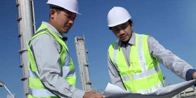 Construcción global de una planta petroquímica