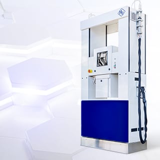 Sampling at the nozzle is critical to ensuring hydrogen purity for PEM fuel cells