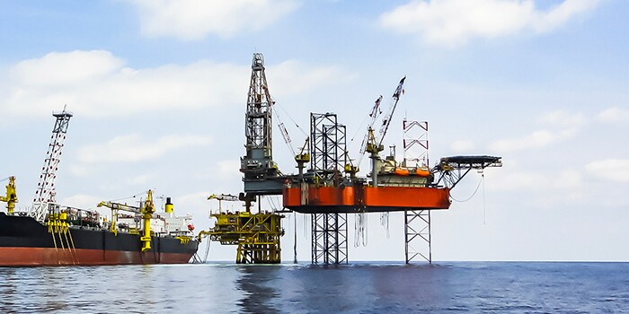 Offshore platform in the Madura Strait
