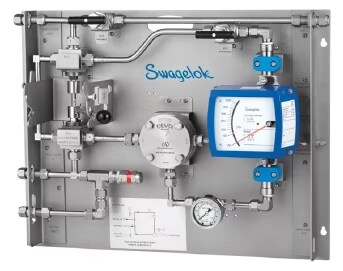 Swagelok analyzer panel